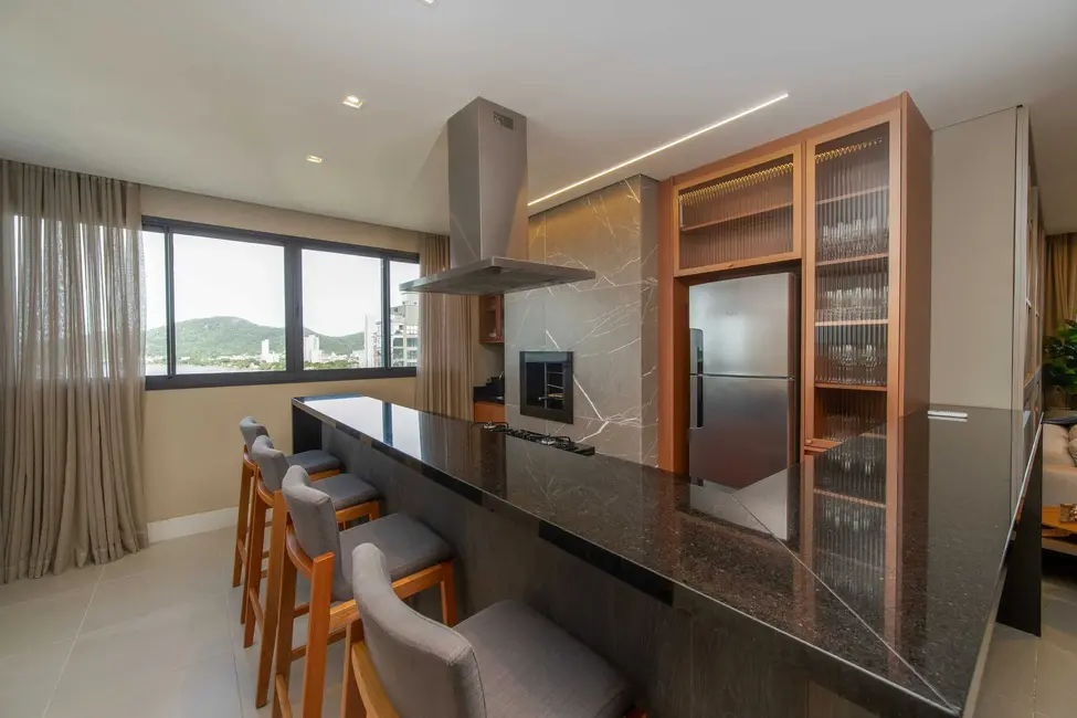 Foto 9 de Apartamento com 3 quartos à venda, 95m2 em Penha - SC