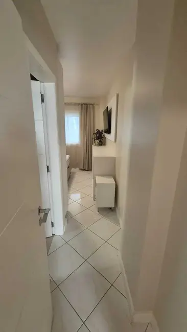 Foto 2 de Apartamento com 2 quartos à venda, 168m2 em Meia Praia, Itapema - SC