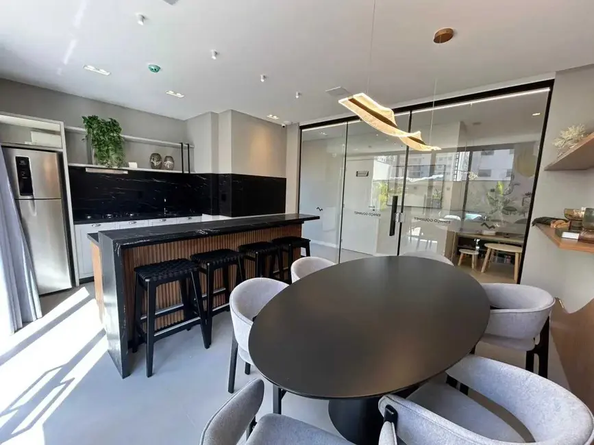 Foto 7 de Apartamento com 2 quartos à venda, 64m2 em Itapema - SC