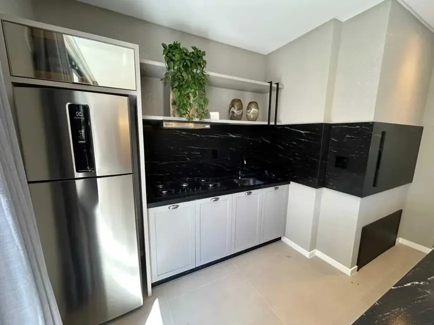 Foto 3 de Apartamento com 2 quartos à venda, 64m2 em Itapema - SC