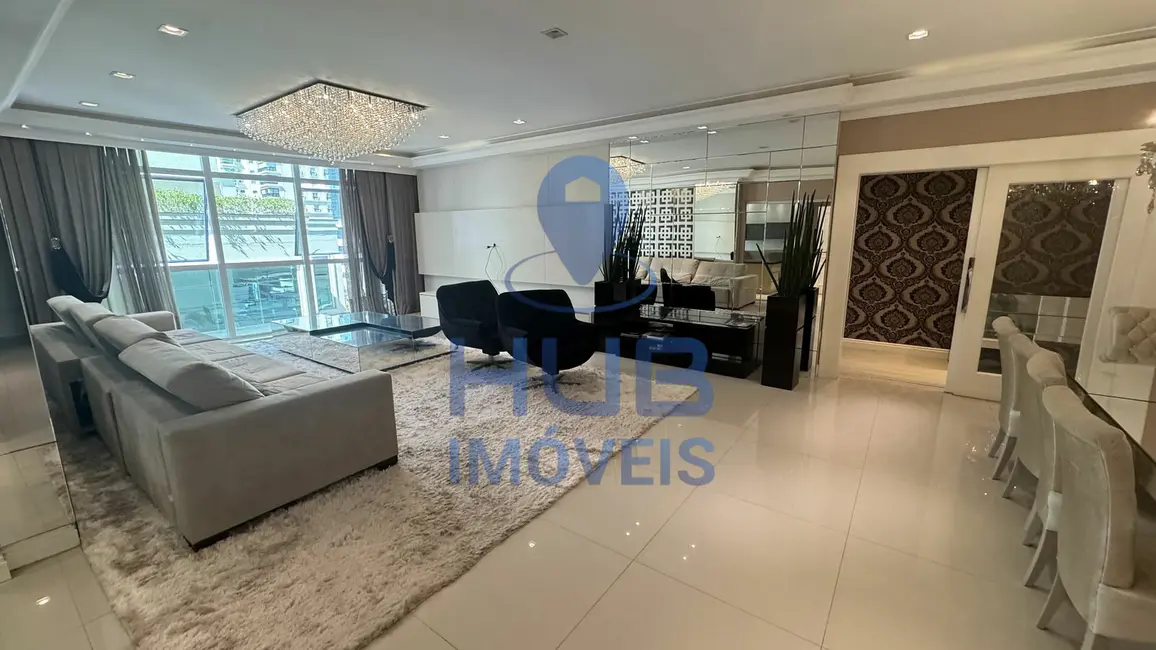 Foto 1 de Apartamento com 4 quartos à venda em Meia Praia, Itapema - SC