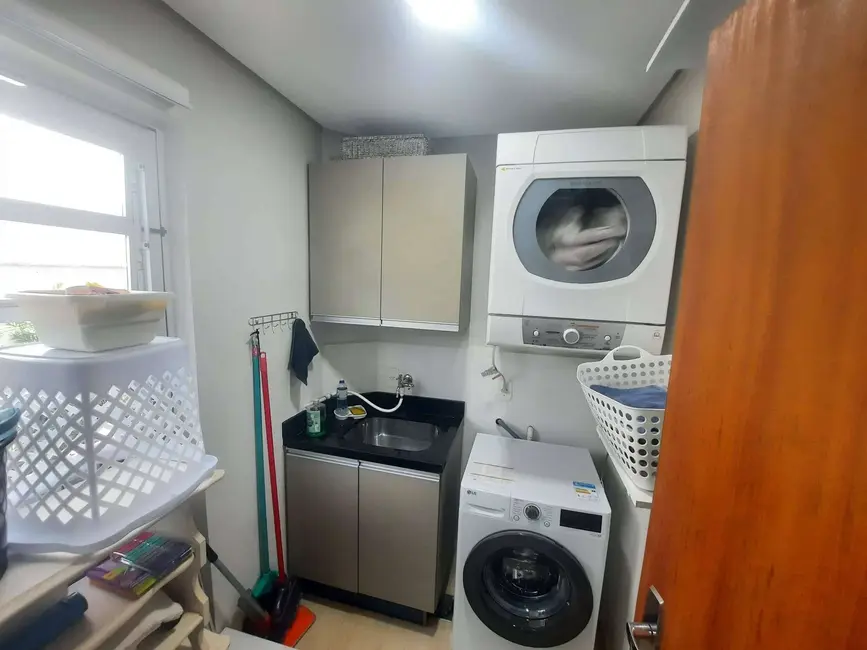Casa com 4 quartos à venda, 234m2 em Cachoeira do Bom Jesus, Florianopolis - SC - imagem 5 Foto 5 de Casa com 4 quartos à venda, 234m2 em Cachoeira do Bom Jesus, Florianopolis - SC