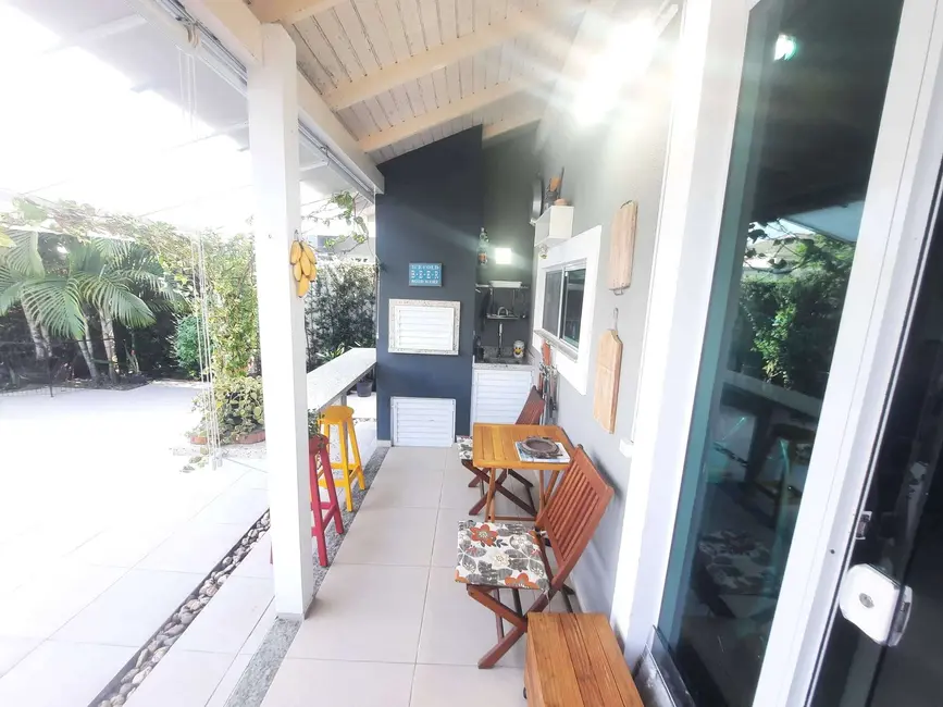 Casa com 4 quartos à venda, 234m2 em Cachoeira do Bom Jesus, Florianopolis - SC - imagem 6 Foto 6 de Casa com 4 quartos à venda, 234m2 em Cachoeira do Bom Jesus, Florianopolis - SC