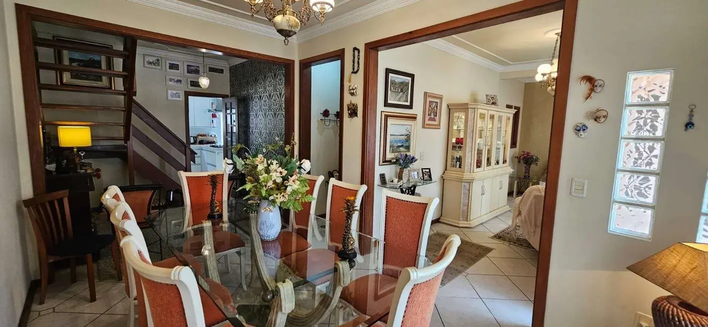 Foto 6 de Casa com 3 quartos à venda, 300m2 em Areias, Sao Jose - SC
