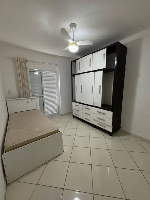Foto 5 de Apartamento com 2 quartos à venda, 125m2 em Guilhermina, Praia Grande - SP