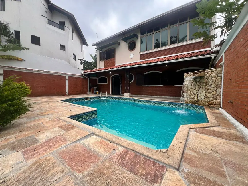 Foto 4 de Sobrado com 3 quartos à venda, 300m2 em Flórida, Praia Grande - SP