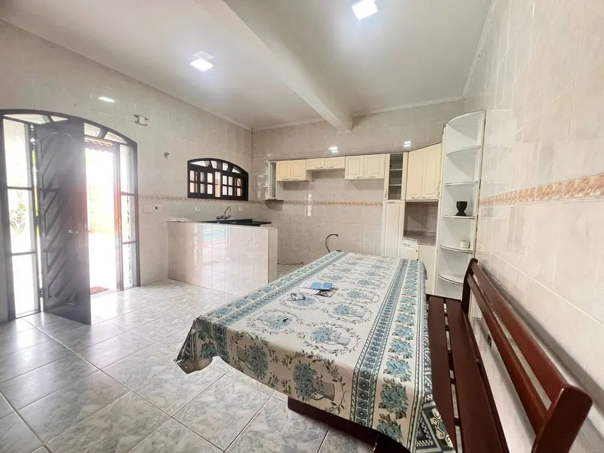 Foto 9 de Sobrado com 3 quartos à venda, 300m2 em Flórida, Praia Grande - SP