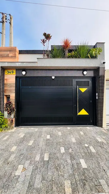 Casa com 3 quartos à venda em Caiçara, Praia Grande - SP - imagem 4 Foto 4 de Casa com 3 quartos à venda em Caiçara, Praia Grande - SP