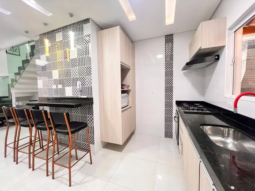 Foto 4 de Casa de Condomínio com 2 quartos à venda, 64m2 em Caiçara, Praia Grande - SP