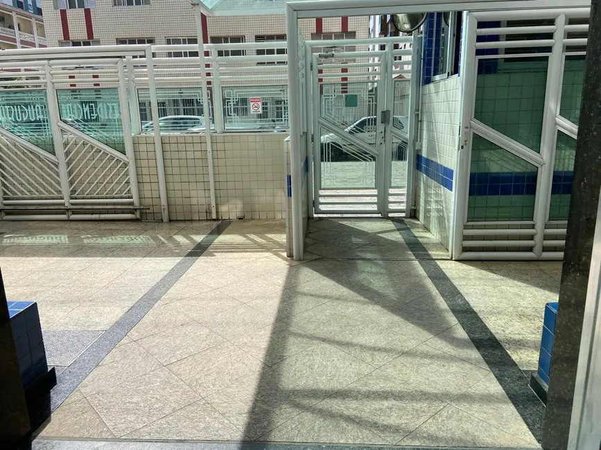 Apartamento com 1 quarto à venda, 62m2 em Guilhermina, Praia Grande - SP - imagem 2 Foto 2 de Apartamento com 1 quarto à venda, 62m2 em Guilhermina, Praia Grande - SP