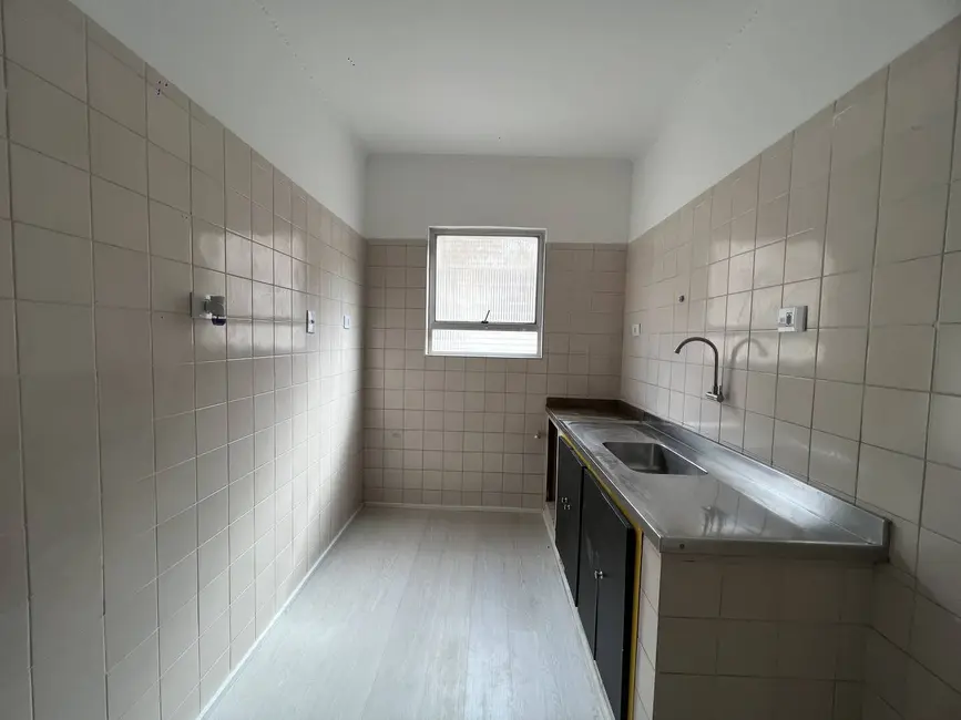 Kitnet com 1 quarto à venda, 37m2 em Boqueirão, Praia Grande - SP - imagem 3 Foto 3 de Kitnet com 1 quarto à venda, 37m2 em Boqueirão, Praia Grande - SP