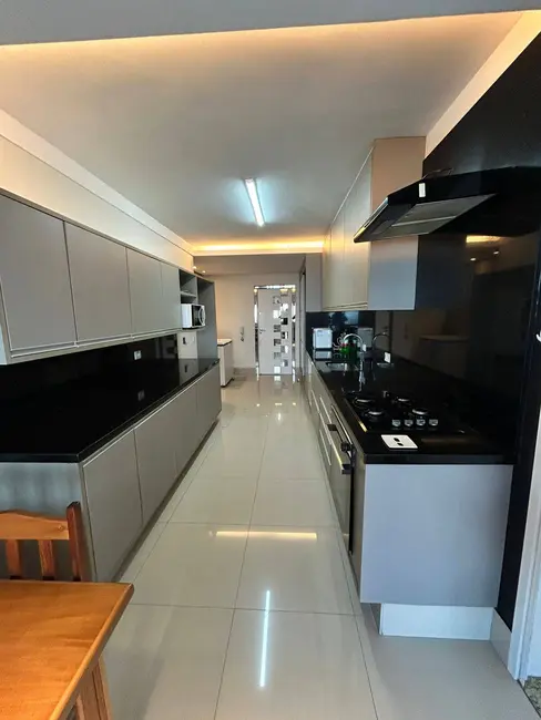 Foto 8 de Apartamento com 4 quartos à venda em Aviação, Praia Grande - SP