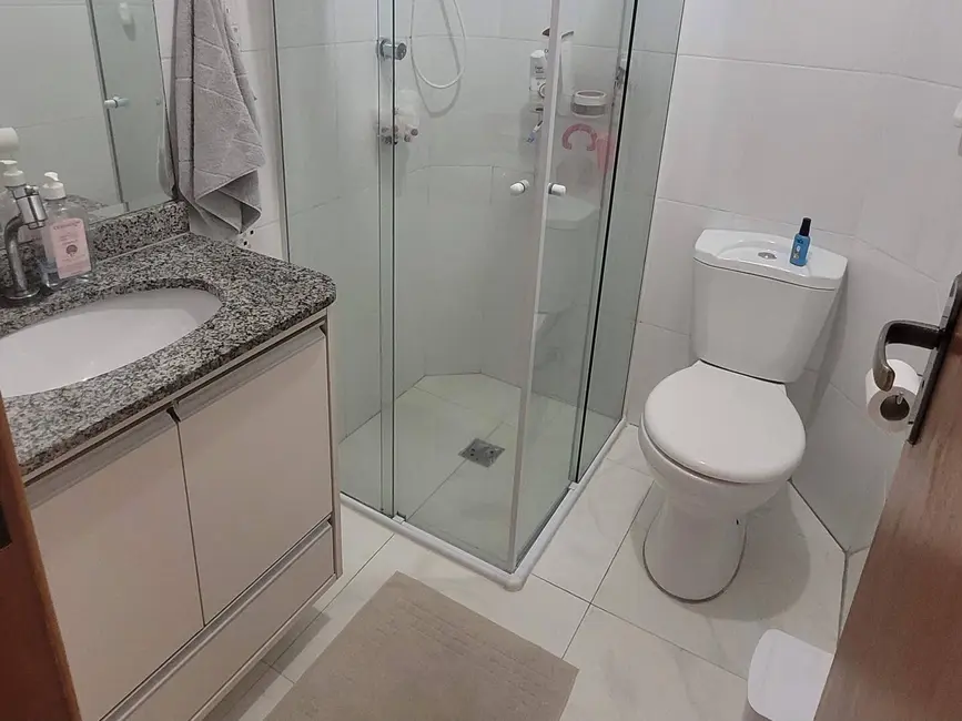Foto 7 de Apartamento com 2 quartos à venda, 82m2 em Guilhermina, Praia Grande - SP