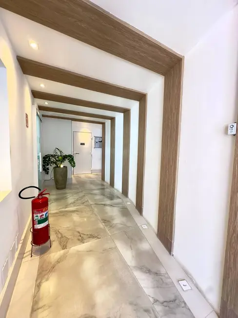 Foto 2 de Apartamento com 2 quartos à venda, 79m2 em Caiçara, Praia Grande - SP