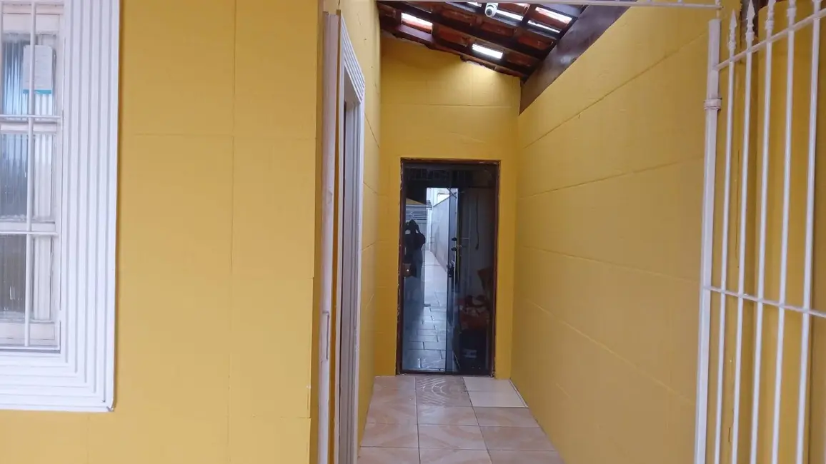 Casa com 4 quartos à venda, 215m2 em Maracanã, Praia Grande - SP - imagem 9 Foto 9 de Casa com 4 quartos à venda, 215m2 em Maracanã, Praia Grande - SP