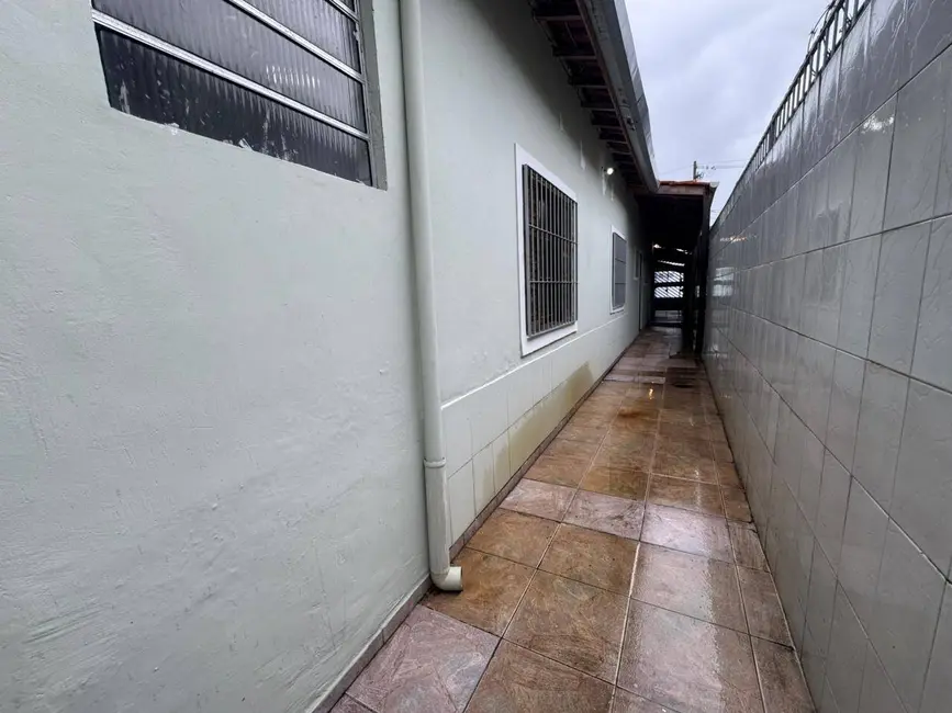 Foto 3 de Casa com 2 quartos à venda, 109m2 em Caiçara, Praia Grande - SP