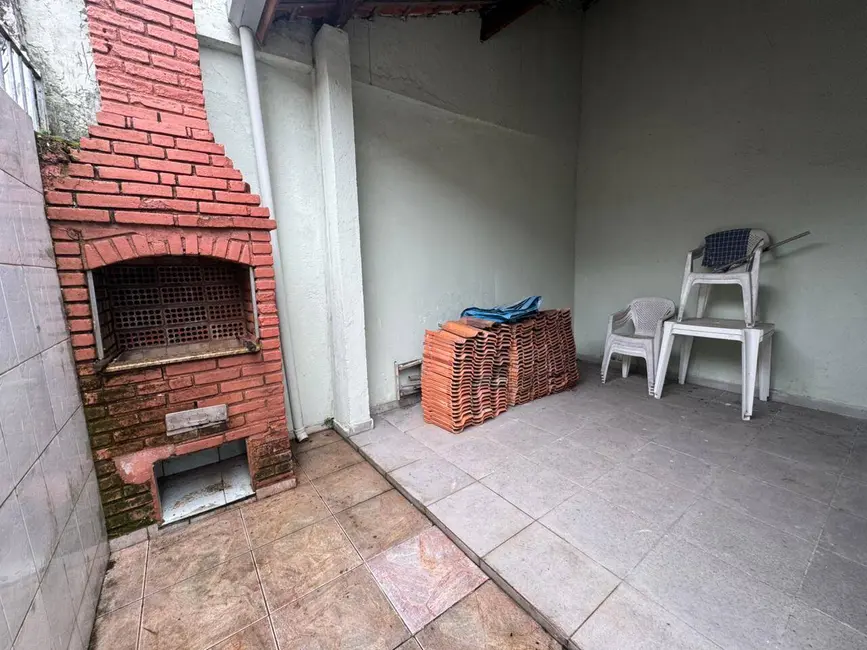 Foto 6 de Casa com 2 quartos à venda, 109m2 em Caiçara, Praia Grande - SP