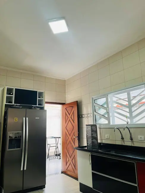 Foto 4 de Casa com 3 quartos à venda, 130m2 em Tupi, Praia Grande - SP