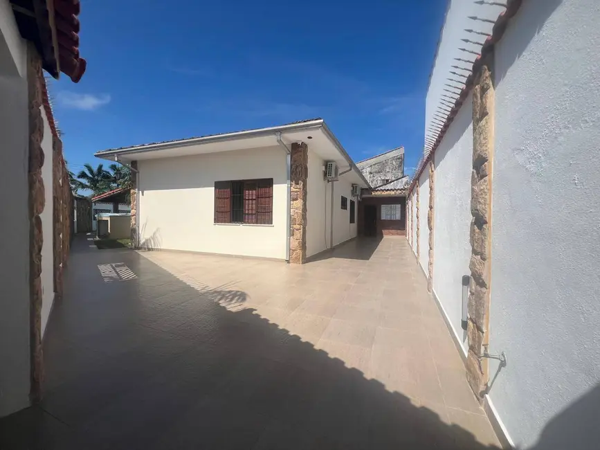 Foto 7 de Casa com 3 quartos à venda, 150m2 em Real, Praia Grande - SP