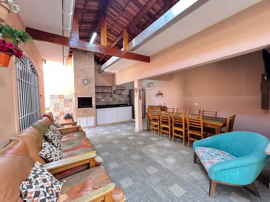 Foto 4 de Casa com 3 quartos à venda, 138m2 em Caiçara, Praia Grande - SP