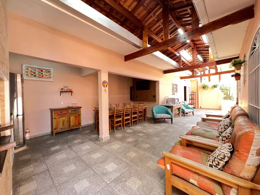 Foto 5 de Casa com 3 quartos à venda, 138m2 em Caiçara, Praia Grande - SP
