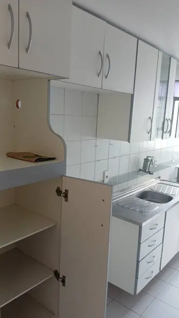 Foto 6 de Apartamento com 3 quartos para alugar, 67m2 em Rio De Janeiro - RJ