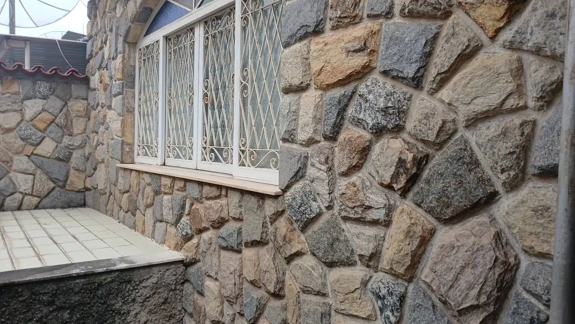 Foto 1 de Casa com 4 quartos à venda, 150m2 em Vila Valqueire, Rio De Janeiro - RJ