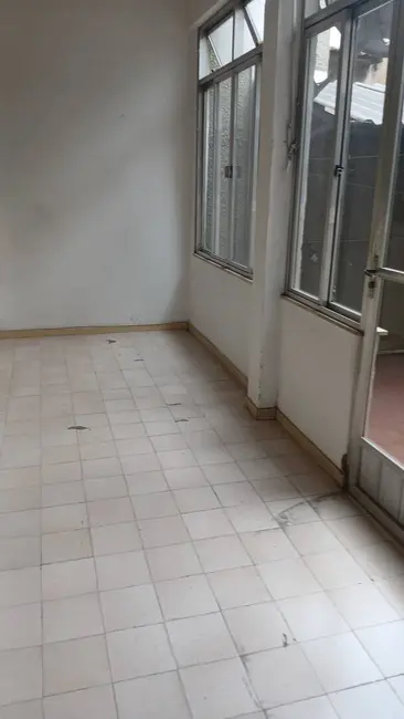 Foto 4 de Casa com 4 quartos à venda, 150m2 em Vila Valqueire, Rio De Janeiro - RJ
