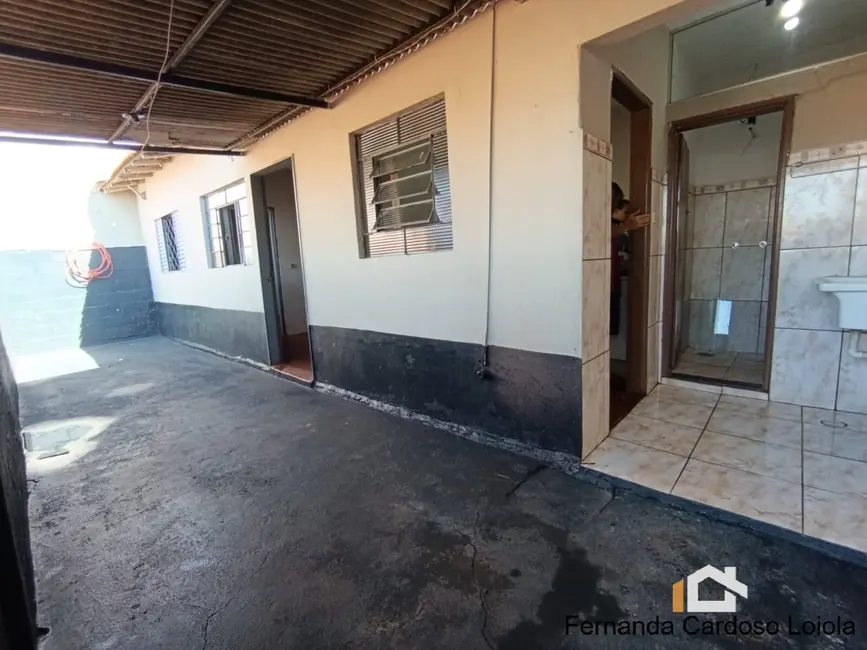 Casa com 3 quartos à venda, 146m2 em Ipiranga, Ribeirao Preto - SP - imagem 3 Foto 3 de Casa com 3 quartos à venda, 146m2 em Ipiranga, Ribeirao Preto - SP