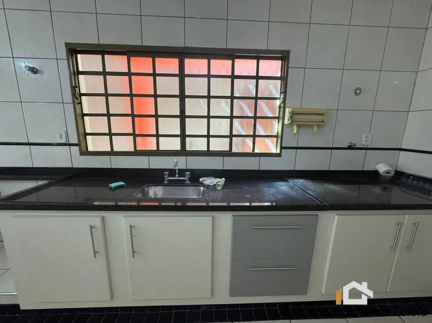 Foto 5 de Casa com 2 quartos à venda, 242m2 em Jardim Paiva, Ribeirao Preto - SP
