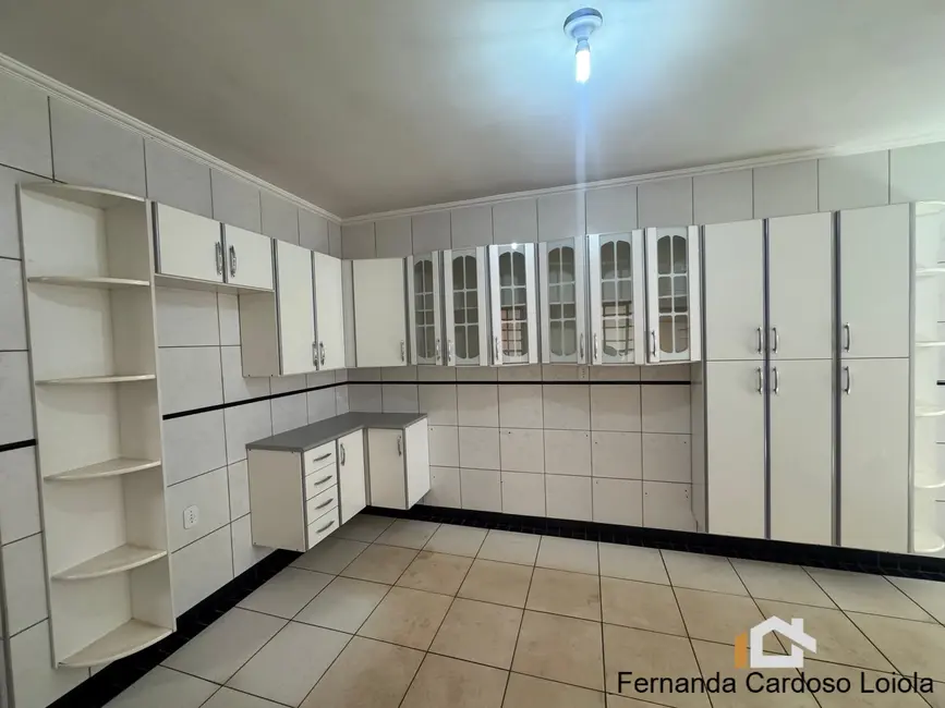 Foto 2 de Casa com 2 quartos à venda, 242m2 em Jardim Paiva, Ribeirao Preto - SP