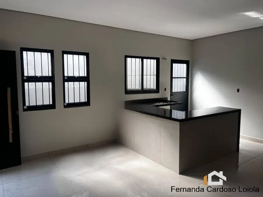 Casa com 3 quartos à venda, 140m2 em Ipiranga, Ribeirao Preto - SP - imagem 2 Foto 2 de Casa com 3 quartos à venda, 140m2 em Ipiranga, Ribeirao Preto - SP