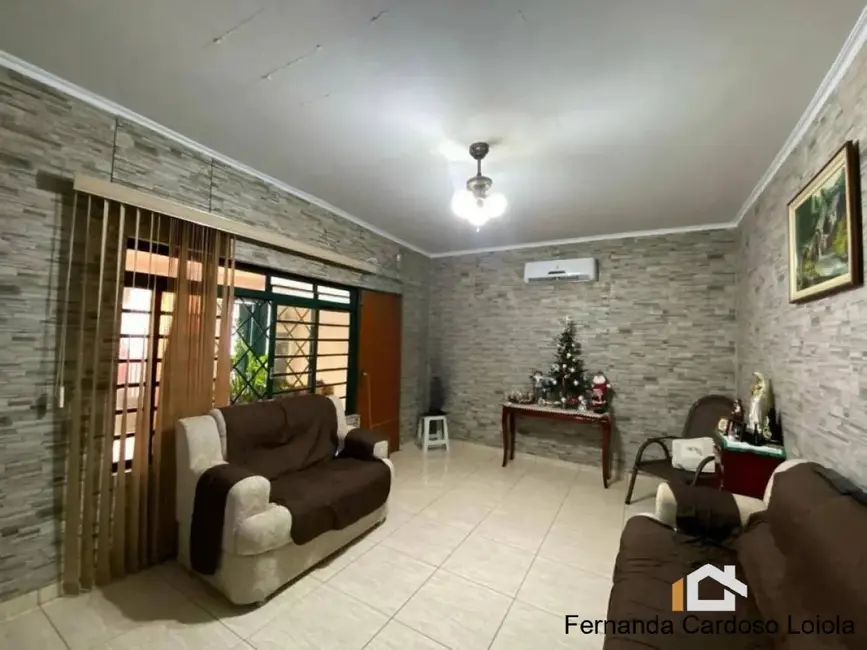 Foto 2 de Casa com 3 quartos à venda, 136m2 em Ipiranga, Ribeirao Preto - SP