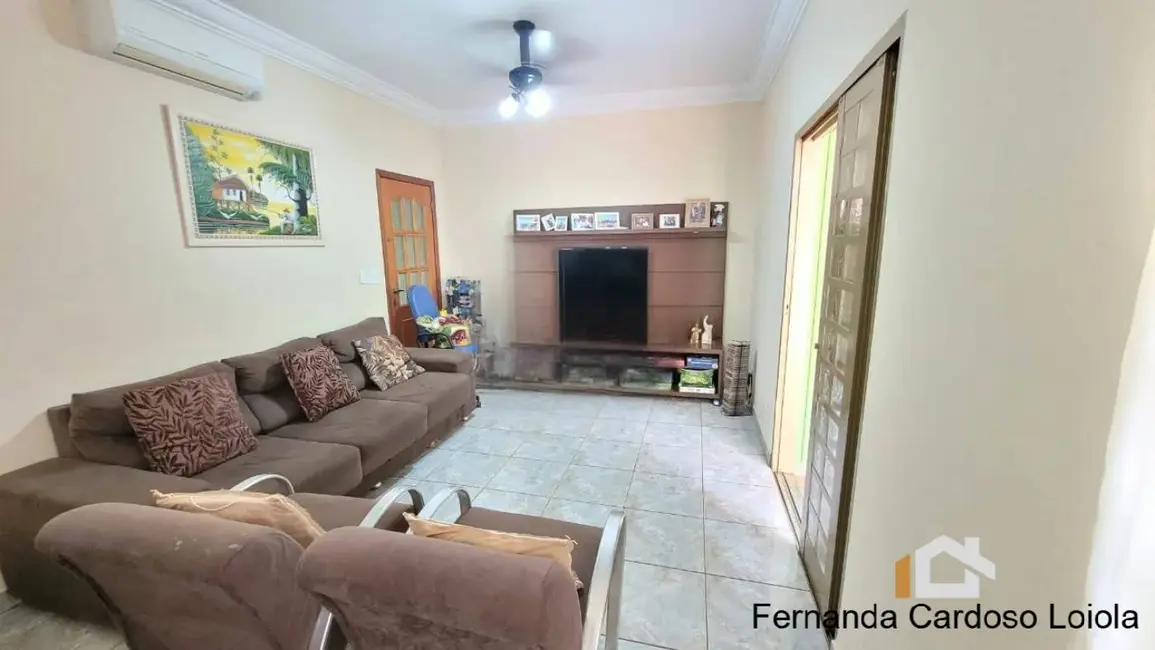 Foto 4 de Casa com 3 quartos à venda, 238m2 em Alto do Ipiranga, Ribeirao Preto - SP