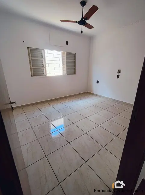 Foto 4 de Casa com 4 quartos à venda, 171m2 em Vila Maria Luiza, Ribeirao Preto - SP