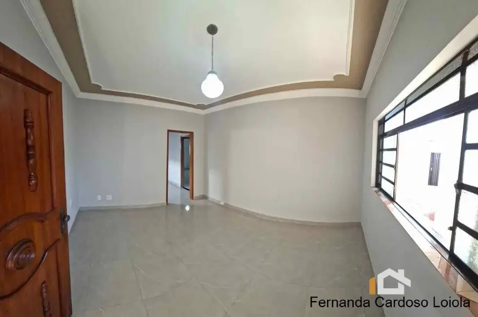 Foto 1 de Casa com 2 quartos à venda, 250m2 em Jardim Centenário, Ribeirao Preto - SP