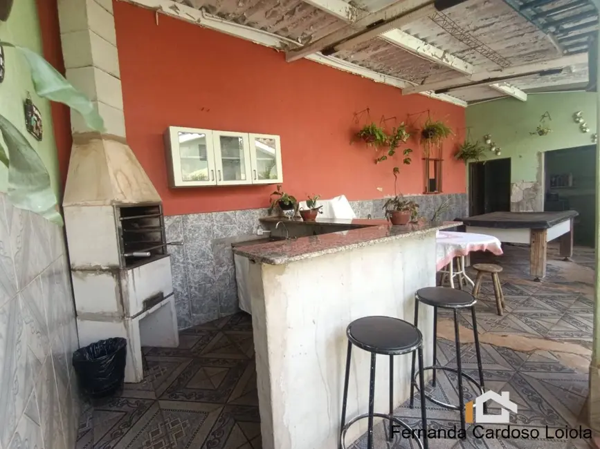 Casa com 3 quartos à venda, 184m2 em Parque Ribeirão Preto, Ribeirao Preto - SP - imagem 3 Foto 3 de Casa com 3 quartos à venda, 184m2 em Parque Ribeirão Preto, Ribeirao Preto - SP