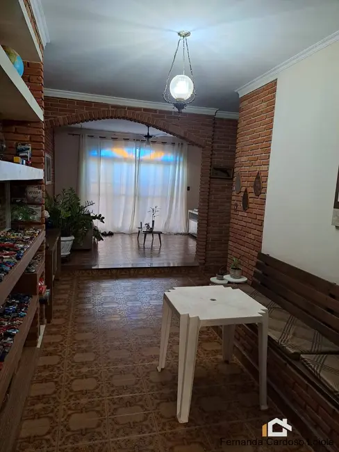 Casa com 3 quartos à venda, 280m2 em Vila Tamandaré, Ribeirao Preto - SP - imagem 1 Foto 1 de Casa com 3 quartos à venda, 280m2 em Vila Tamandaré, Ribeirao Preto - SP