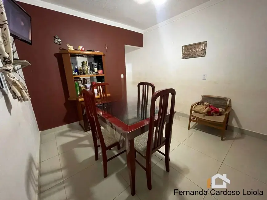 Casa com 3 quartos à venda, 150m2 em Parque Ribeirão Preto, Ribeirao Preto - SP - imagem 3 Foto 3 de Casa com 3 quartos à venda, 150m2 em Parque Ribeirão Preto, Ribeirao Preto - SP