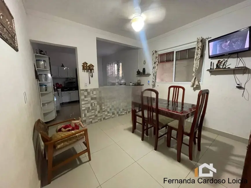 Casa com 3 quartos à venda, 150m2 em Parque Ribeirão Preto, Ribeirao Preto - SP - imagem 8 Foto 8 de Casa com 3 quartos à venda, 150m2 em Parque Ribeirão Preto, Ribeirao Preto - SP