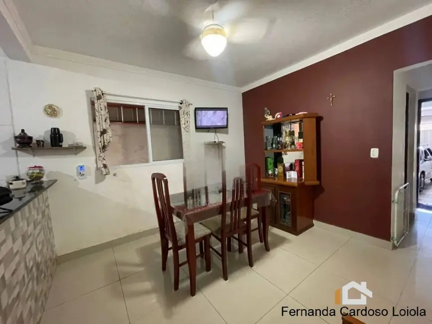 Casa com 3 quartos à venda, 150m2 em Parque Ribeirão Preto, Ribeirao Preto - SP - imagem 4 Foto 4 de Casa com 3 quartos à venda, 150m2 em Parque Ribeirão Preto, Ribeirao Preto - SP