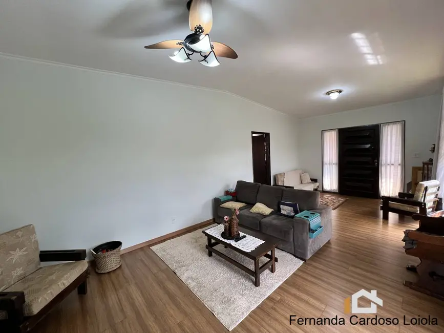 Casa com 3 quartos à venda, 288m2 em Jardim Mosteiro, Ribeirao Preto - SP - imagem 3 Foto 3 de Casa com 3 quartos à venda, 288m2 em Jardim Mosteiro, Ribeirao Preto - SP