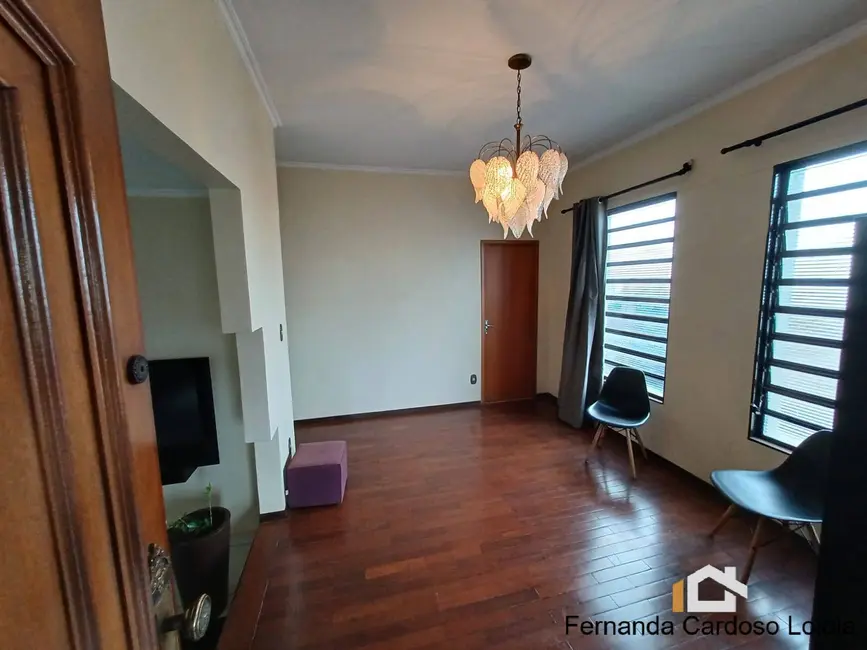 Casa com 3 quartos à venda, 264m2 em Parque dos Bandeirantes, Ribeirao Preto - SP - imagem 4 Foto 4 de Casa com 3 quartos à venda, 264m2 em Parque dos Bandeirantes, Ribeirao Preto - SP