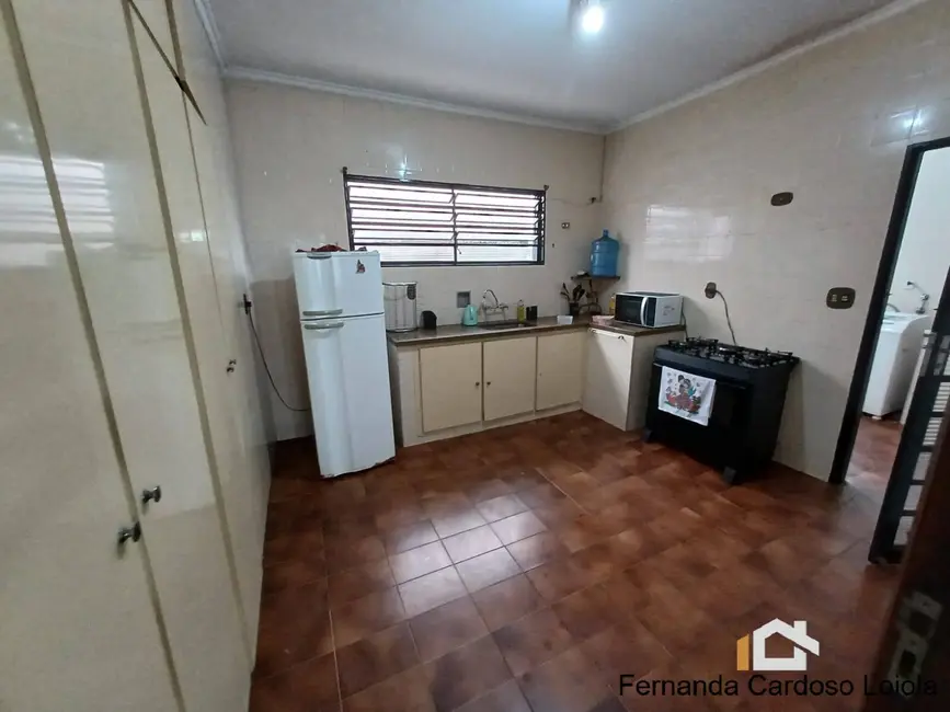 Casa com 3 quartos à venda, 264m2 em Parque dos Bandeirantes, Ribeirao Preto - SP - imagem 9 Foto 9 de Casa com 3 quartos à venda, 264m2 em Parque dos Bandeirantes, Ribeirao Preto - SP