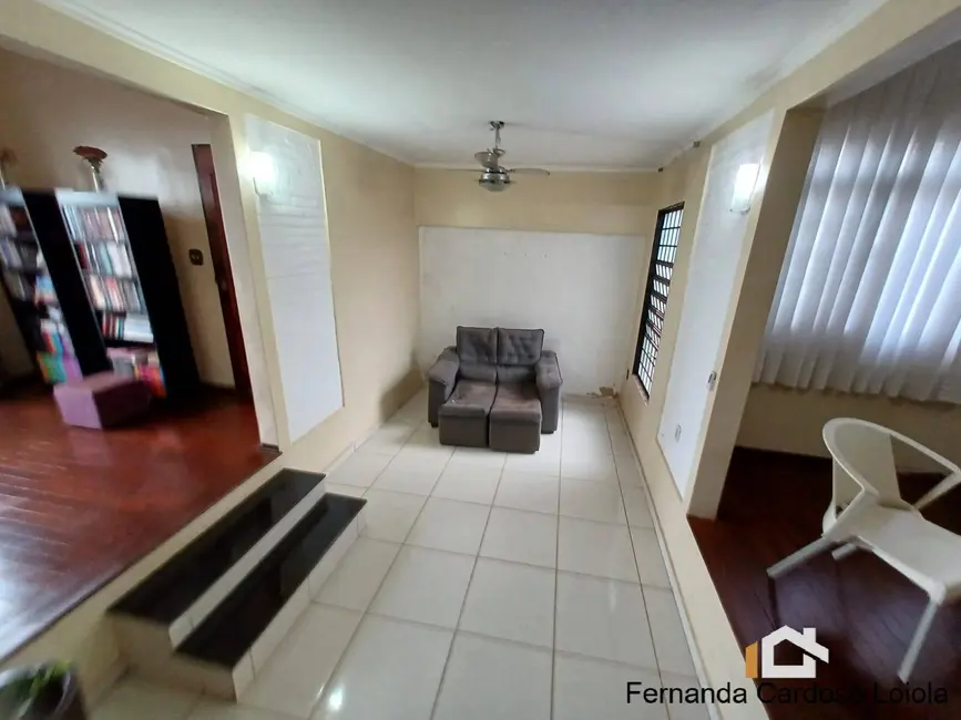 Casa com 3 quartos à venda, 264m2 em Parque dos Bandeirantes, Ribeirao Preto - SP - imagem 5 Foto 5 de Casa com 3 quartos à venda, 264m2 em Parque dos Bandeirantes, Ribeirao Preto - SP