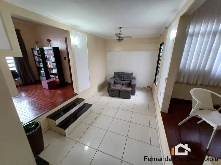 Casa com 3 quartos à venda, 264m2 em Parque dos Bandeirantes, Ribeirao Preto - SP - imagem 7 Foto 7 de Casa com 3 quartos à venda, 264m2 em Parque dos Bandeirantes, Ribeirao Preto - SP