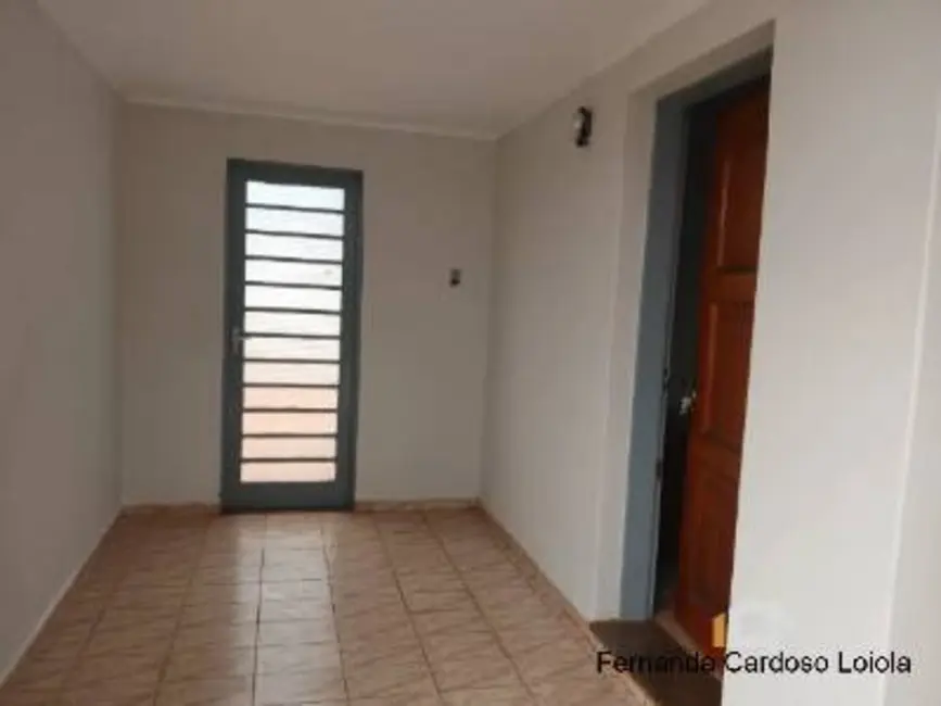 Casa com 3 quartos à venda, 142m2 em Independência, Ribeirao Preto - SP - imagem 3 Foto 3 de Casa com 3 quartos à venda, 142m2 em Independência, Ribeirao Preto - SP
