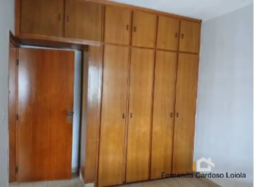 Casa com 3 quartos à venda, 142m2 em Independência, Ribeirao Preto - SP - imagem 6 Foto 6 de Casa com 3 quartos à venda, 142m2 em Independência, Ribeirao Preto - SP
