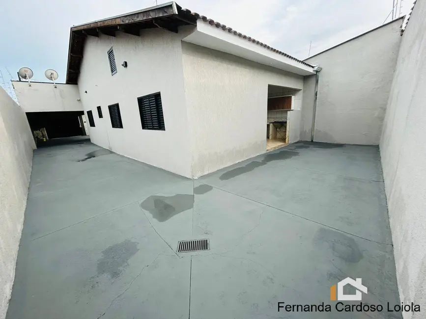 Foto 3 de Casa com 3 quartos à venda, 249m2 em Jardinopolis - SP