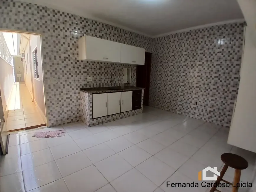Casa com 3 quartos à venda, 150m2 em Jardim Piratininga, Ribeirao Preto - SP - imagem 5 Foto 5 de Casa com 3 quartos à venda, 150m2 em Jardim Piratininga, Ribeirao Preto - SP